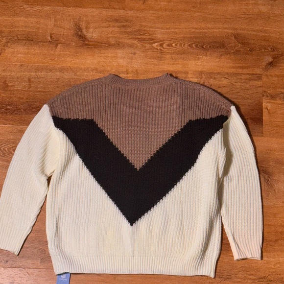 NWT Cupshe size S Colorblock Sweater in Cream, Brown, and Black - Picture 3 of 3